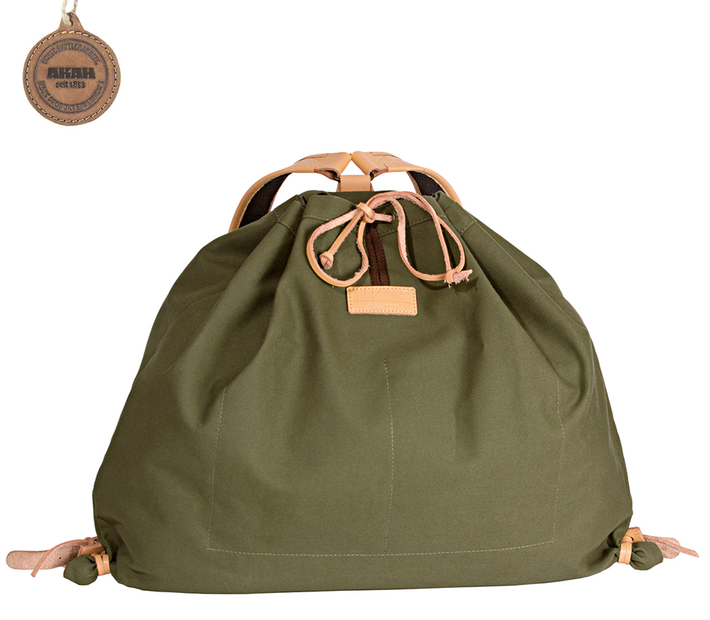 AKAH_61300000_Traditioneller_Gebirgsrucksack_CANVAS-GREEN_33L_55x65cm_900g_Baumwolle_Leder_www.bayerwald-jagdcenter.de_0.jpg