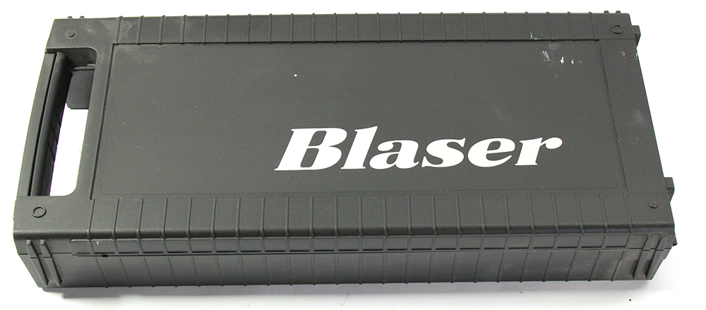 KONVOLUT-2_Plastikbox_BLASER-ZWEIBEIN_BiPod_www.bayerwald-jagdcenter.de_0.jpg