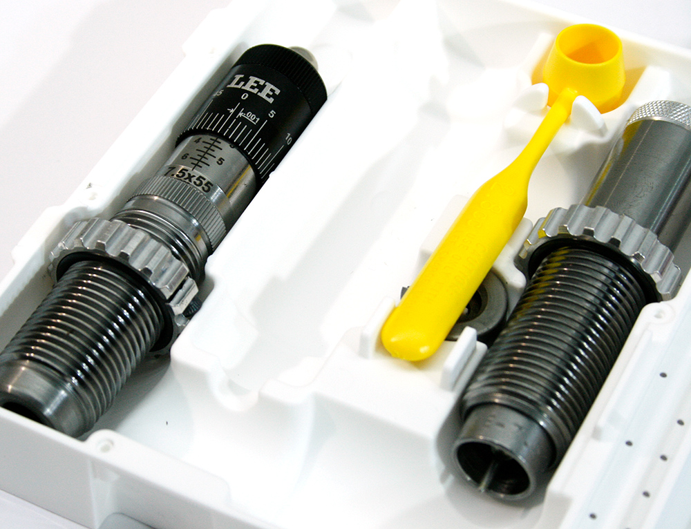 LEE_90186_MICRO_COLLET_2-Die-Set_Langwaffenmatrizensatz_Neck-Halskalibrierer_7.5x55_SWISS_www.bayerwald-jagdcenter.de_0.jpg