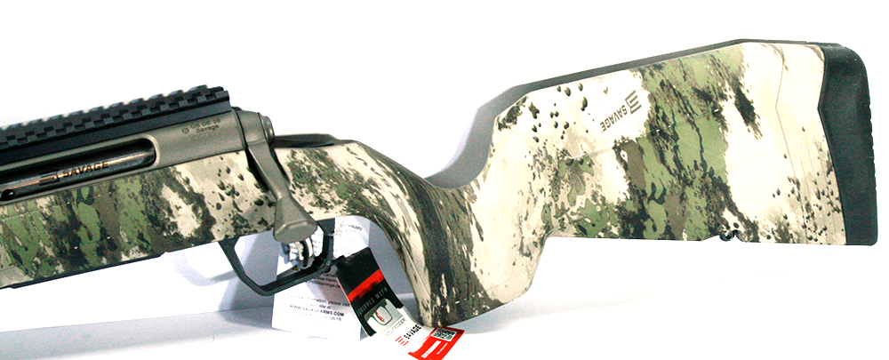SAVAGE_08652295_AXIS-2-PRO_Woodland_CAMO_LEFTHAND_LH_.308Win_20Zoll_5-8x24UNF_www.bayerwald-jagdcenter.de_0.jpg